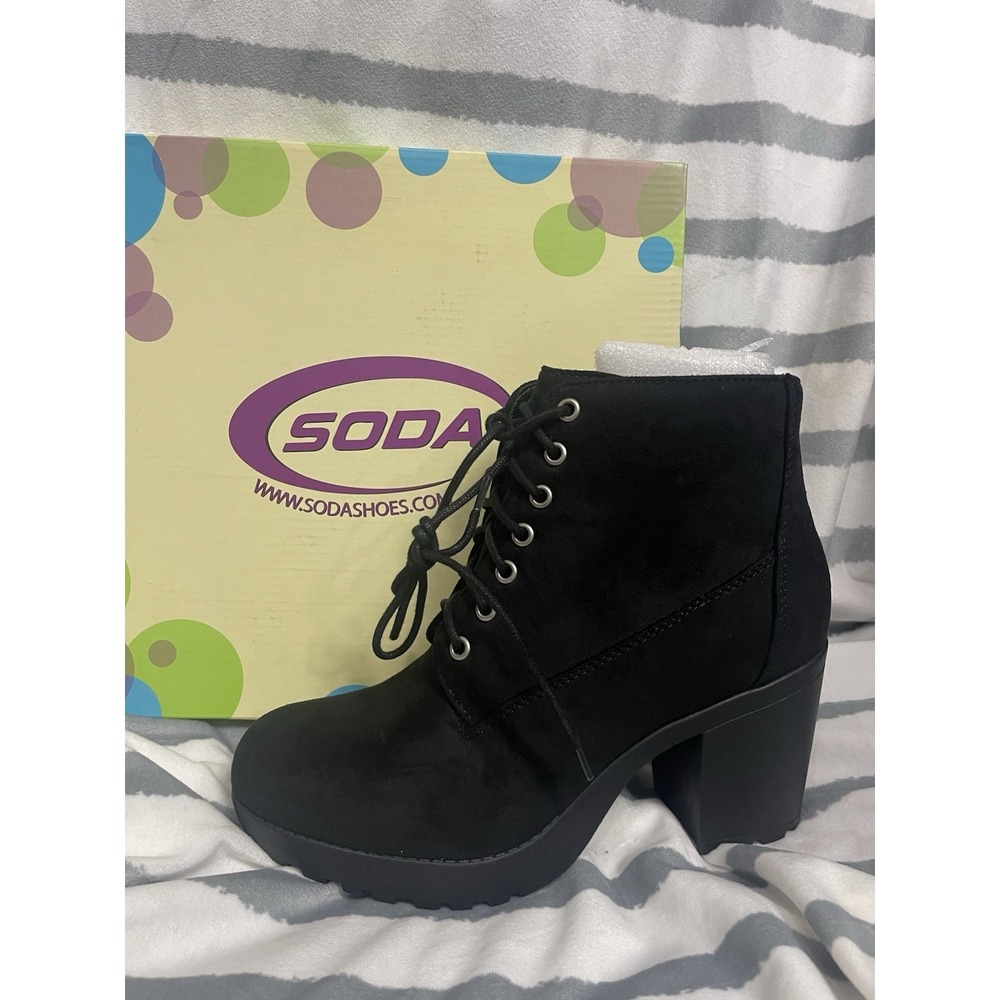 SODA Women's Faux Suede Lace Up High Chunky Heel Black Ankle Booties Size 10